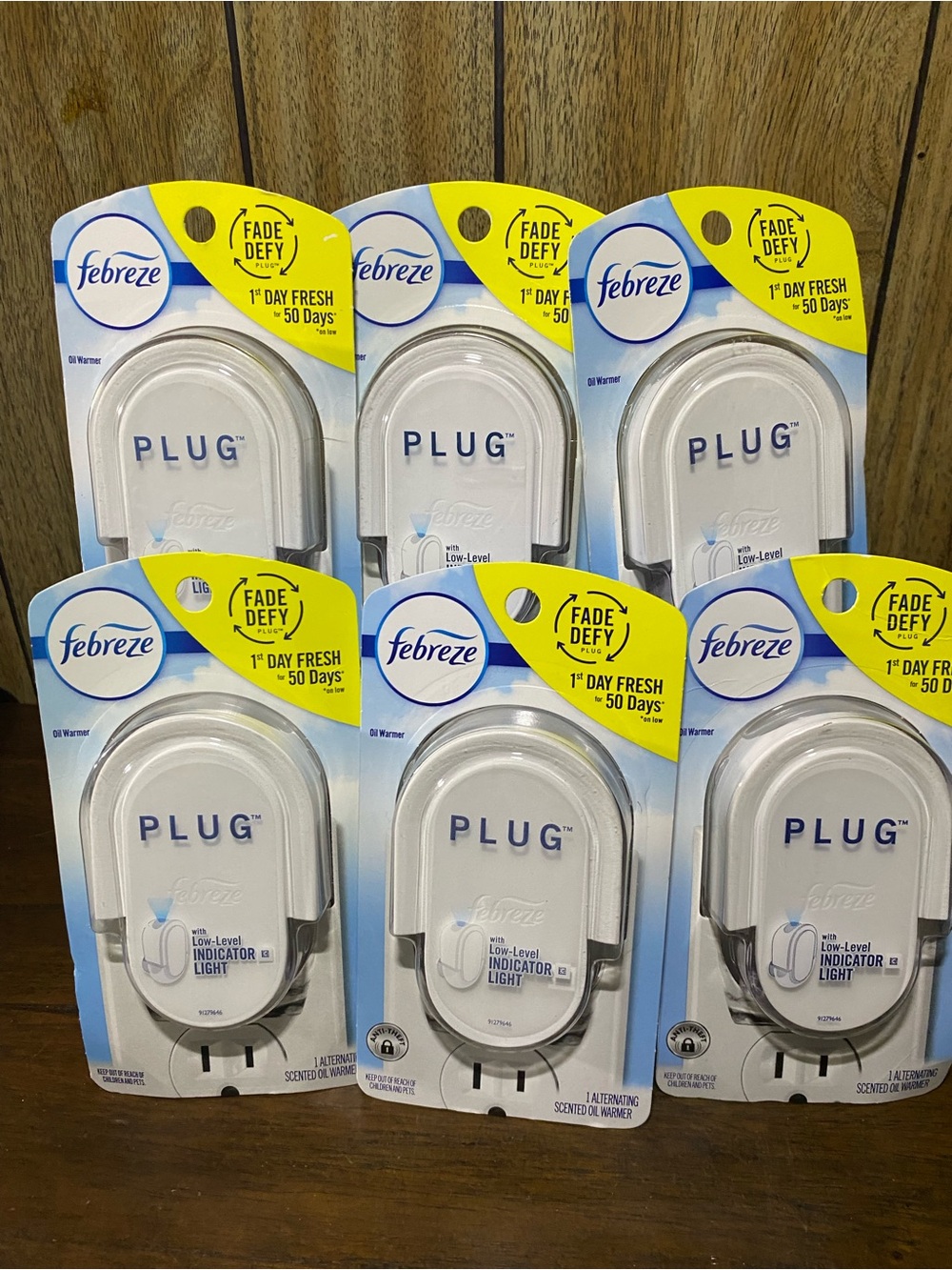 Febreze Plug-In Oil Warmers White 6 pack